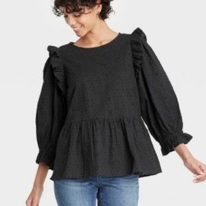 Universal Thread Puff Sleeve Ruffle Eyelet Blouse Top Size XS Gray NWT
